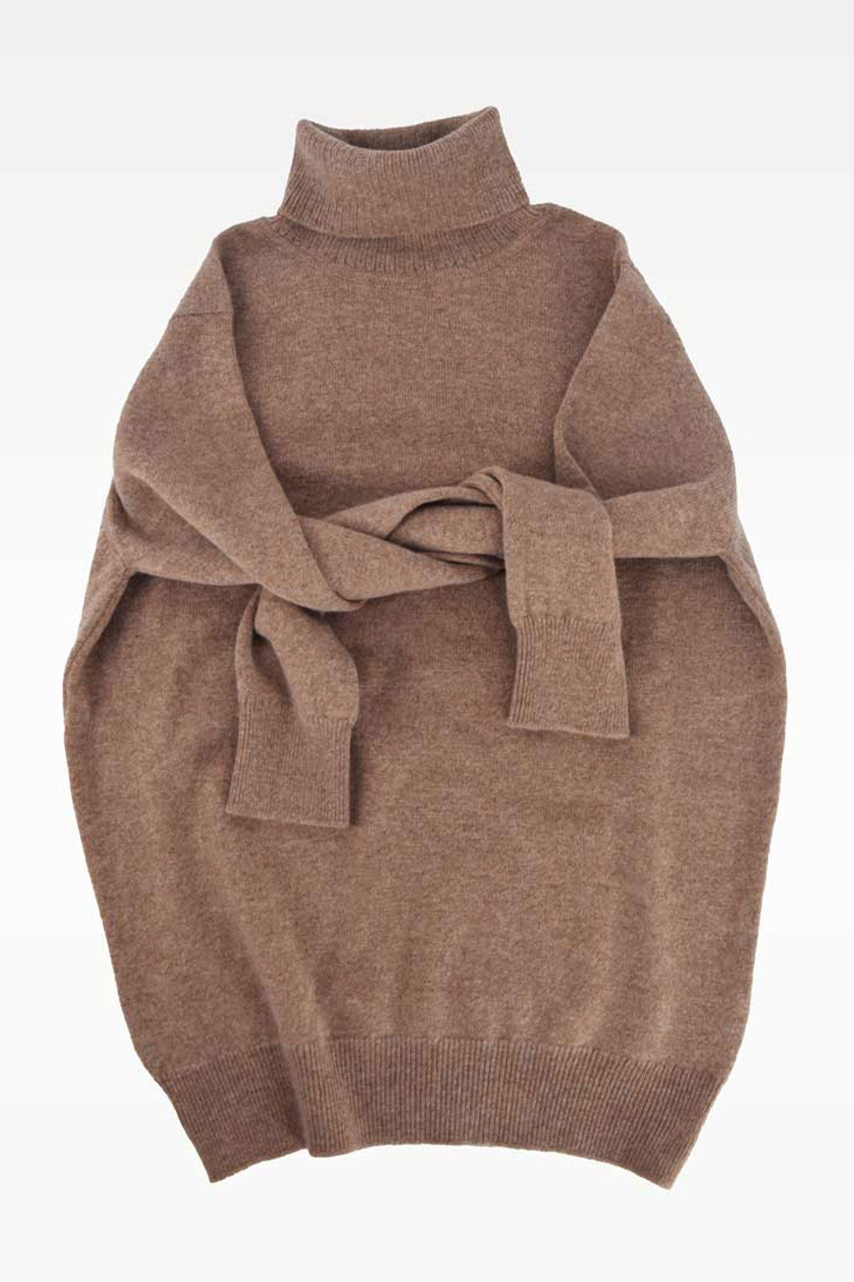 Light brown lambswool turtleneck sweater from Ardentes Clipei, made of soft knit material, shown in a close-up view.
