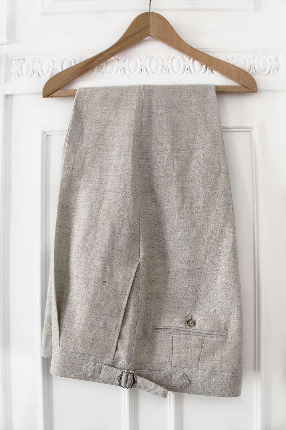 Beige Ardentes Clipei Pantalon Lin Laine Fresco Maison Hellard, tailored pants with a sleek fit and classic style.