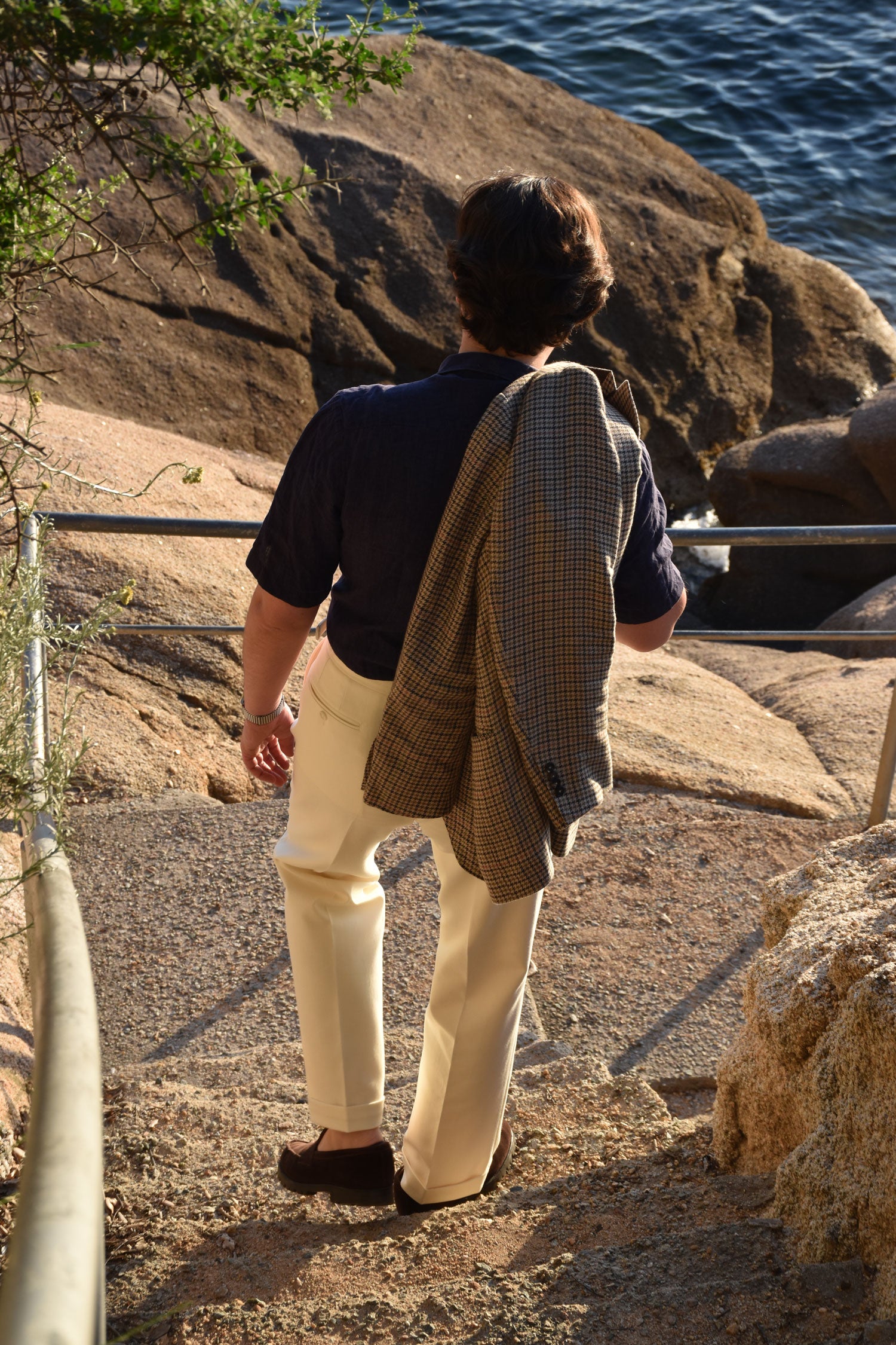 Ardentes Clipei white cream wool and cotton pants, front view showing tailored fit and soft fabric texture.