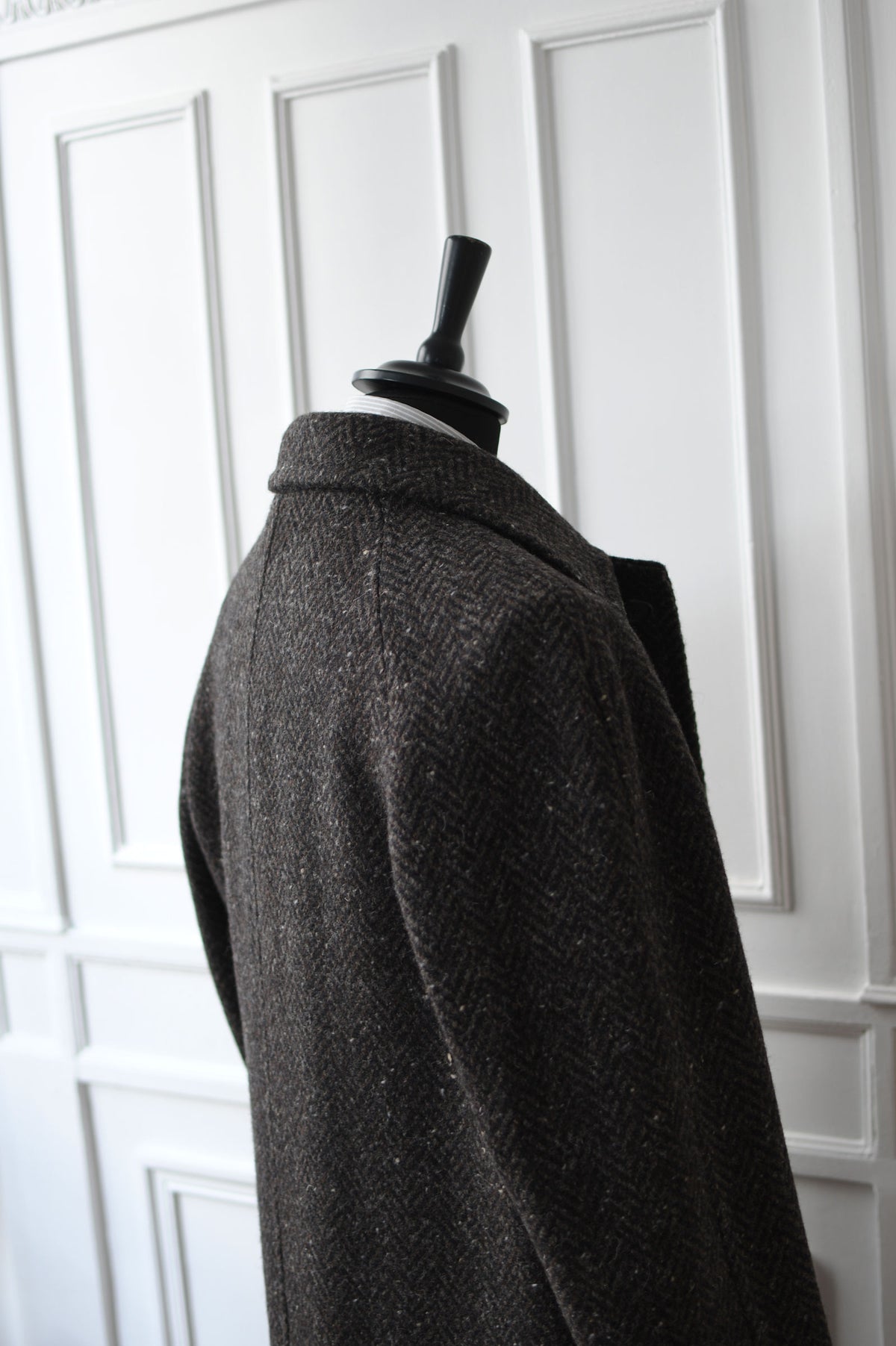 Herringbone Tweed Raglan Coat - Ardentes Clipei