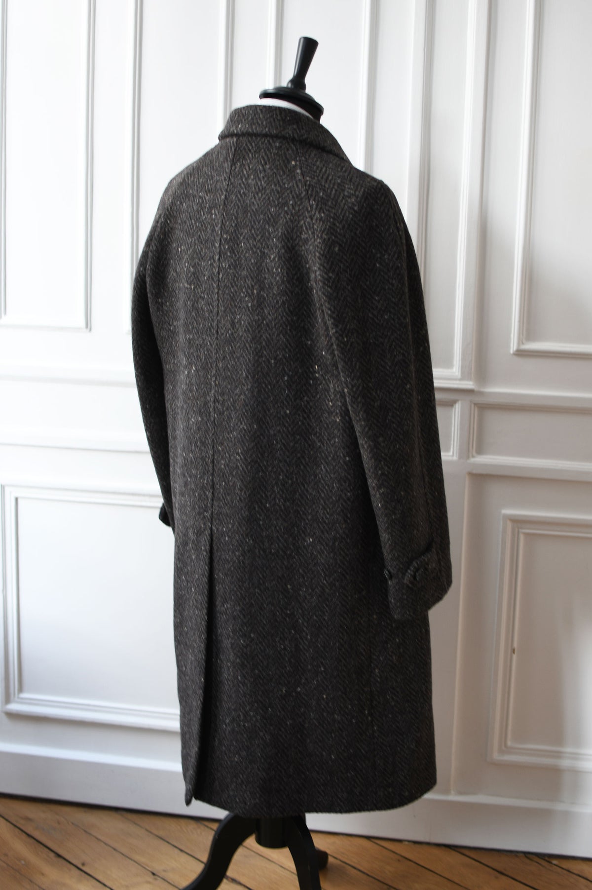 Herringbone Tweed Raglan Coat - Ardentes Clipei