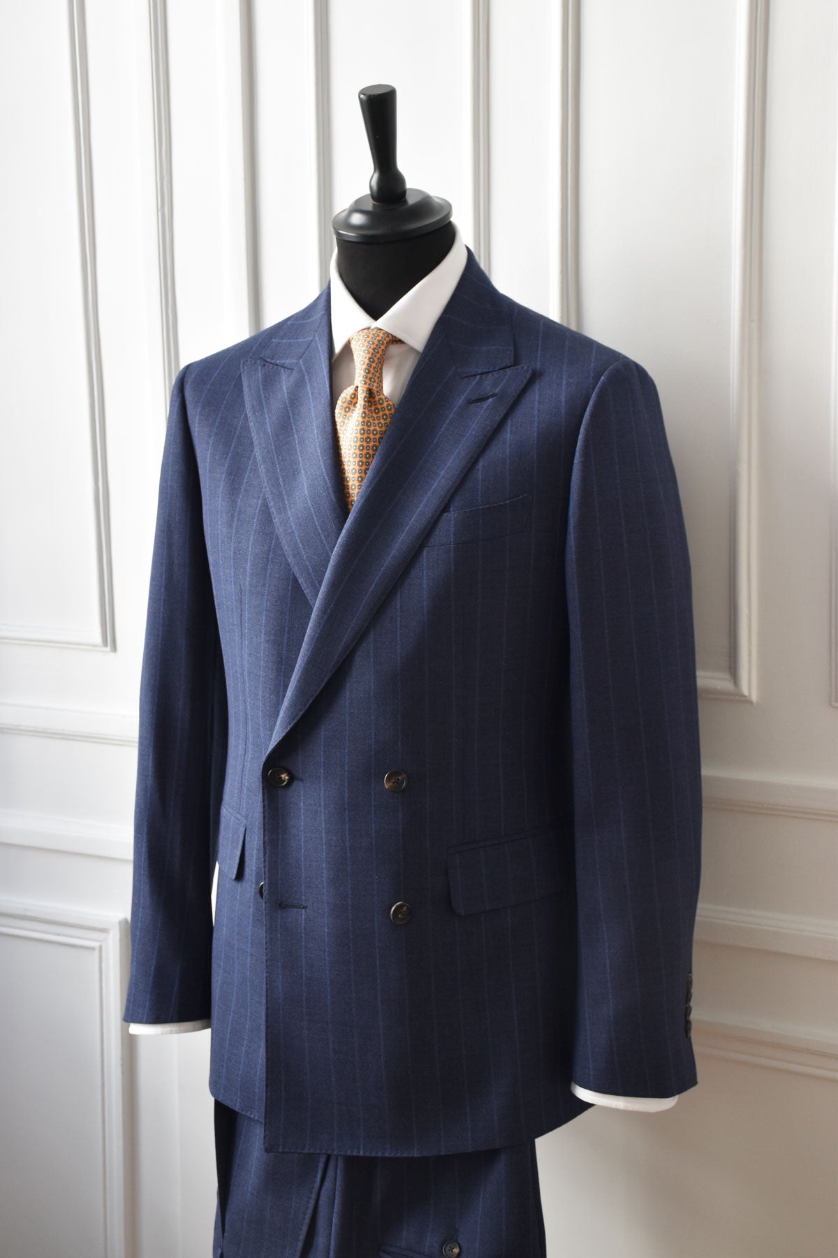 Custom-made costume by Ardentes Clipei, featuring intricate design and tailored fit, perfect for special occasions.
