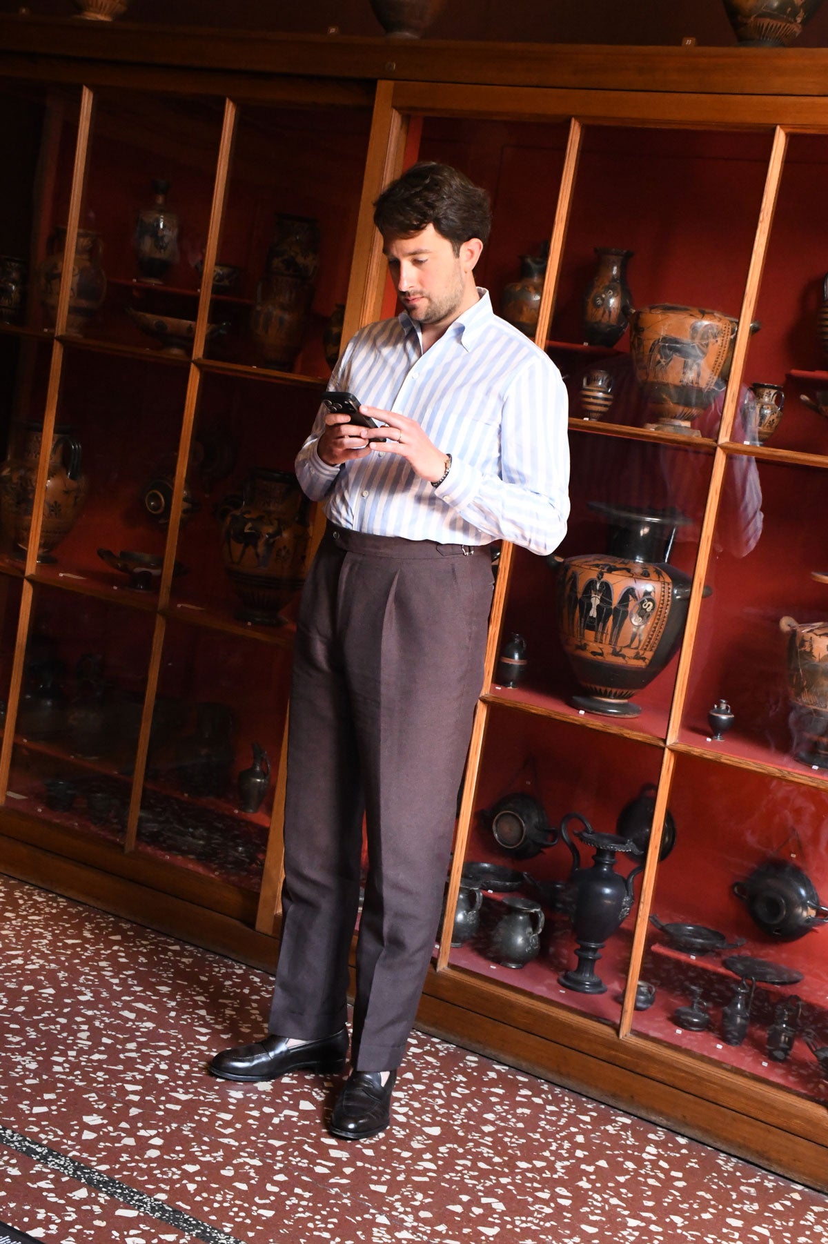 Brown Ardentes Clipei Pantalon Lin Laine Fresco Maison Hellard, stylish casual pants with a tailored fit.