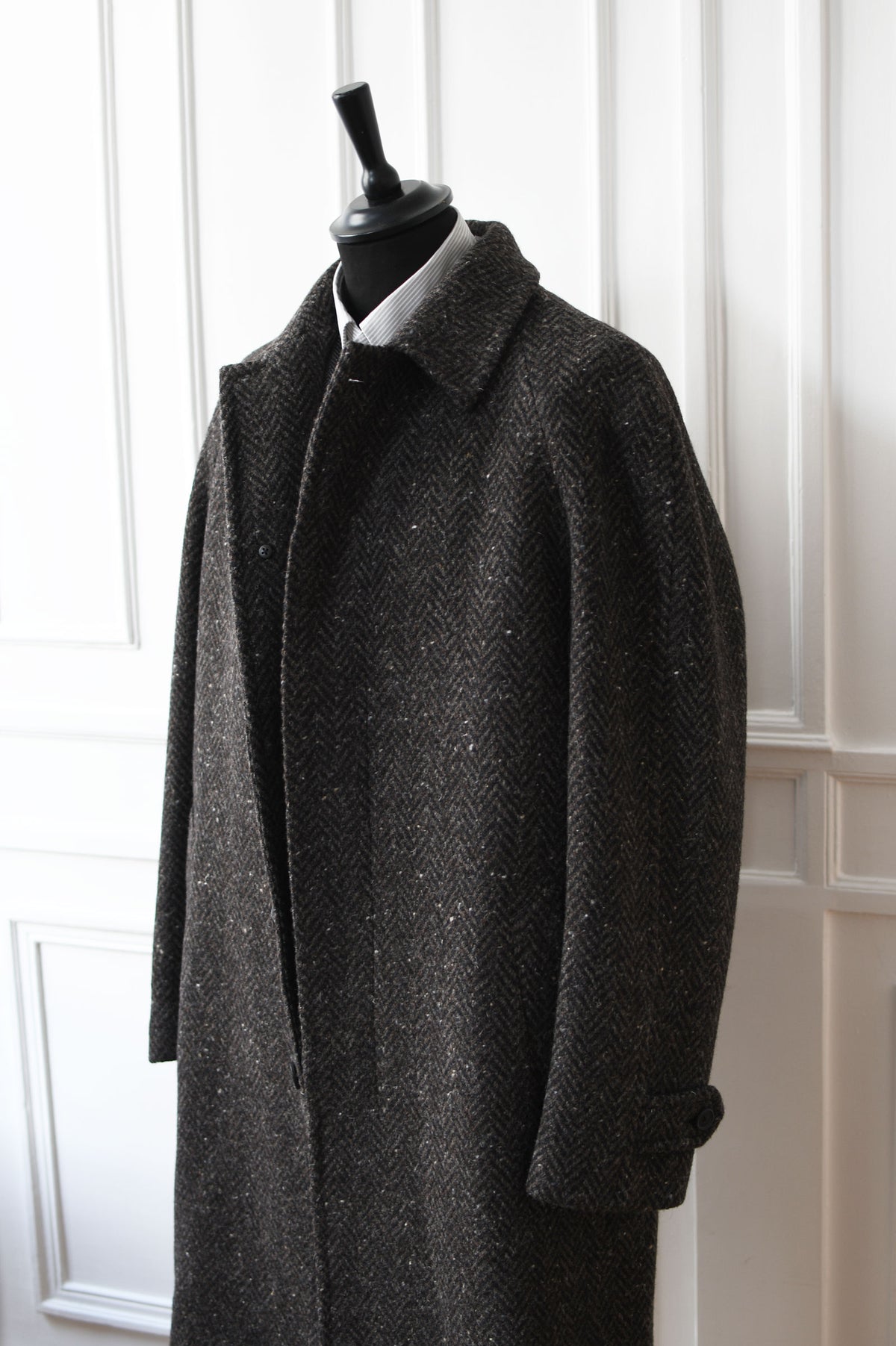 Herringbone Tweed Raglan Coat - Ardentes Clipei