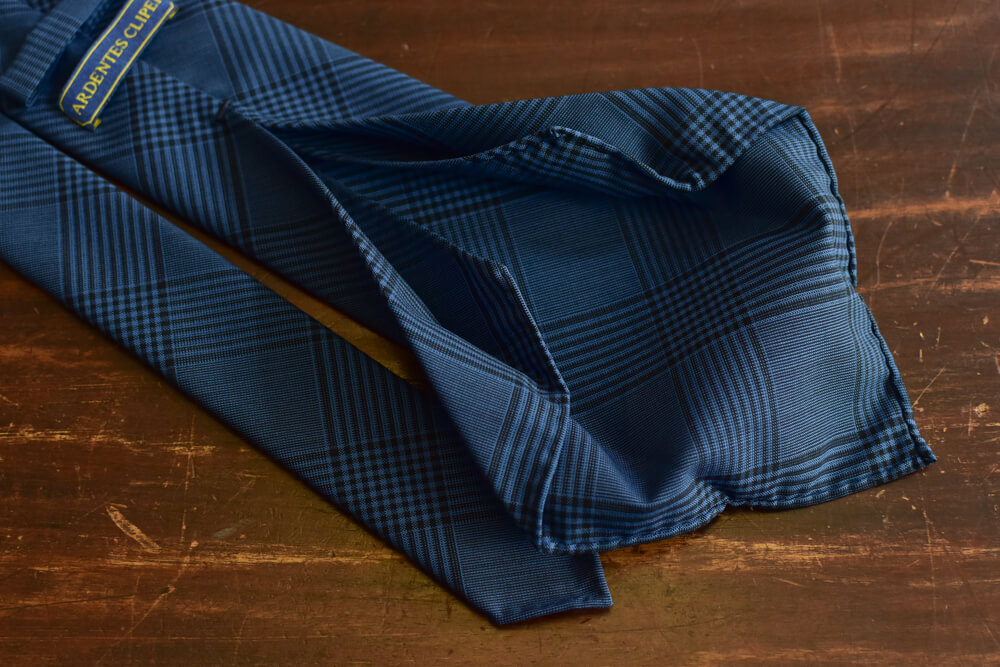 cravate 6 plis laine bleu prince de galles-1