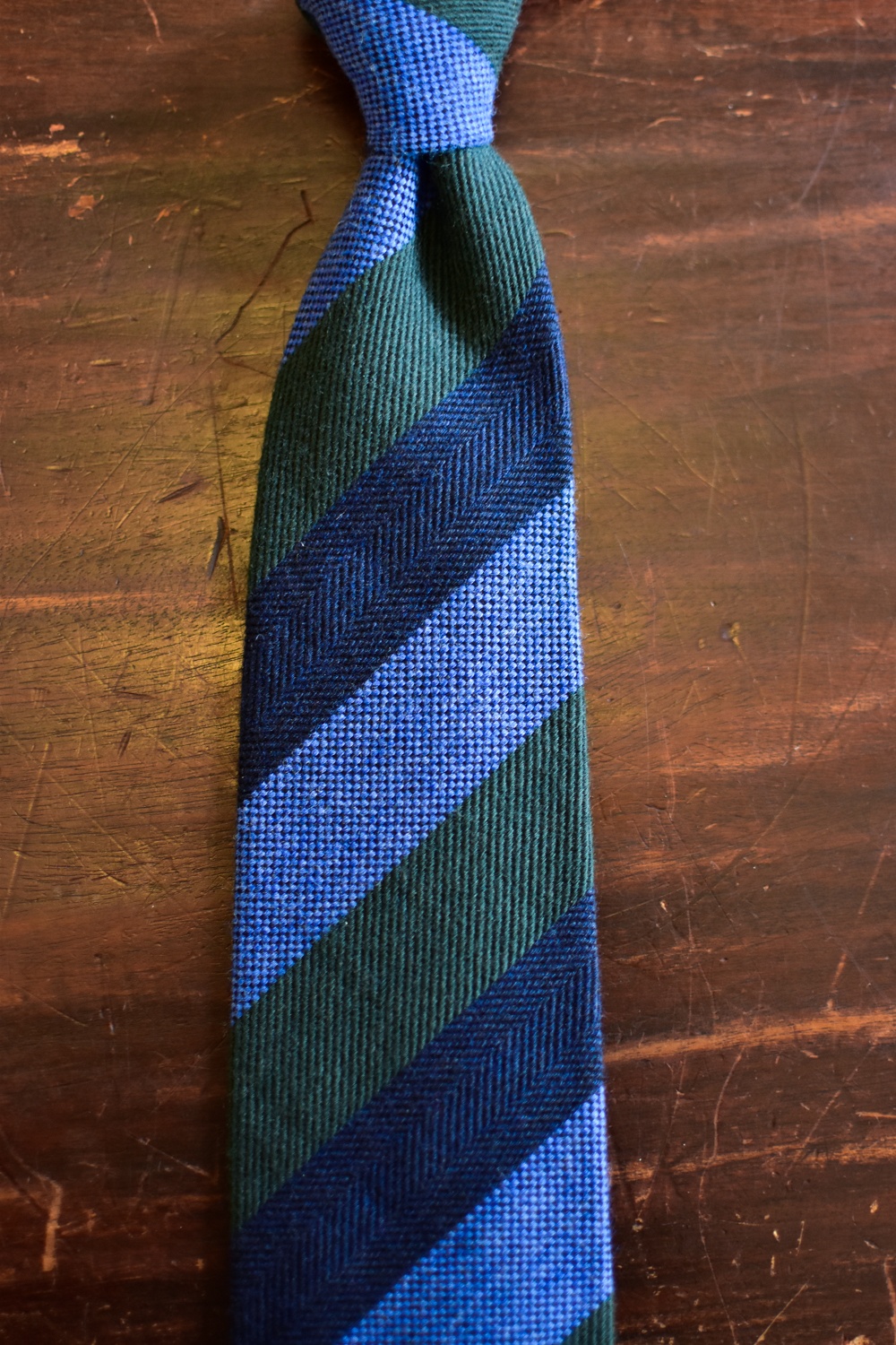 cravate club soie et laine vert bleu