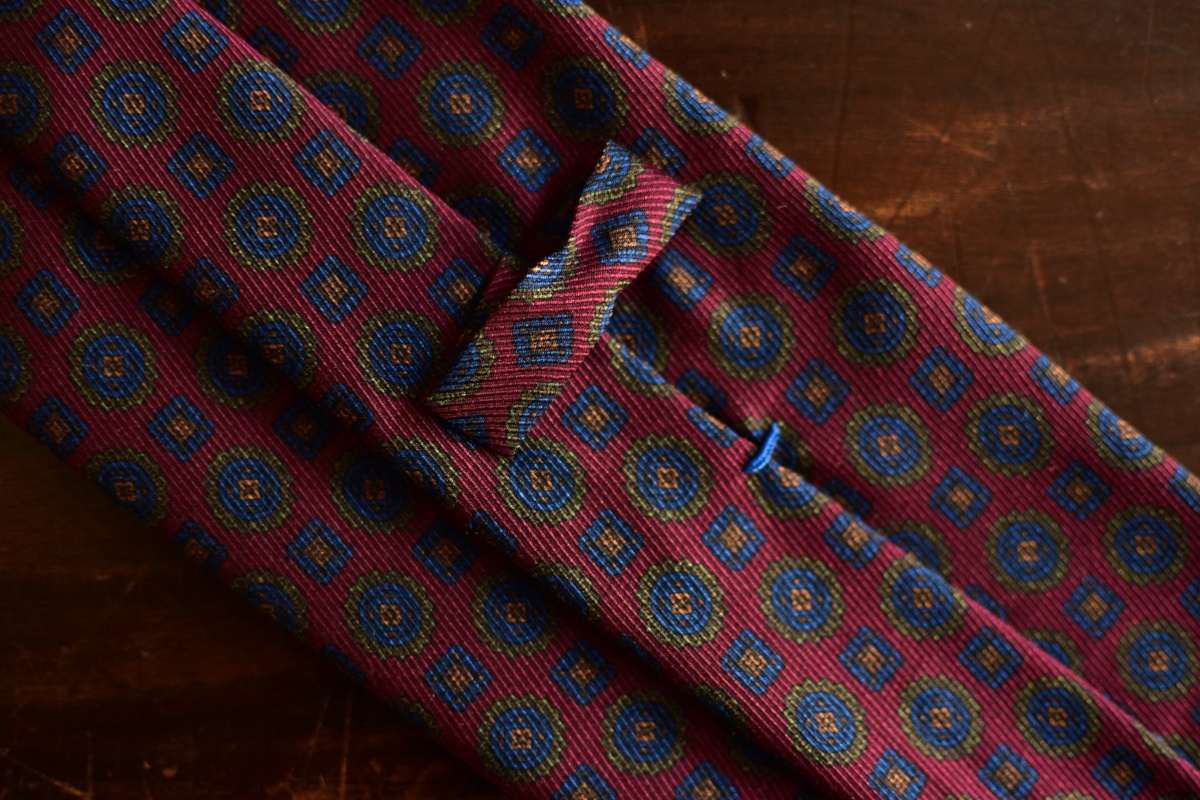 Cravate bordeaux à imprimé médaillon - Calabrese